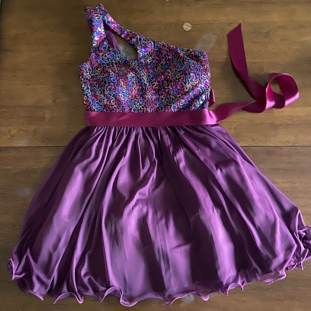 Burgundy/Multi-colored Homecoming Dress